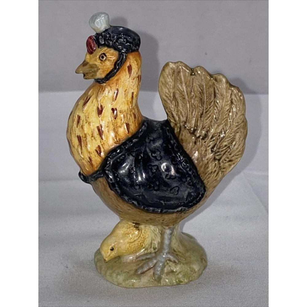 Vintage 1974 Beatrix Potter Sally Henny Penny  Figurine- BP3b